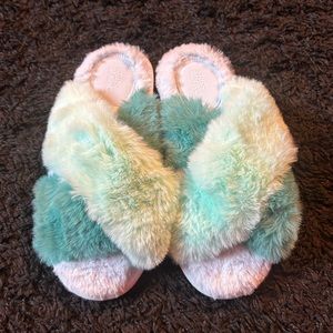 Women’s Slippers